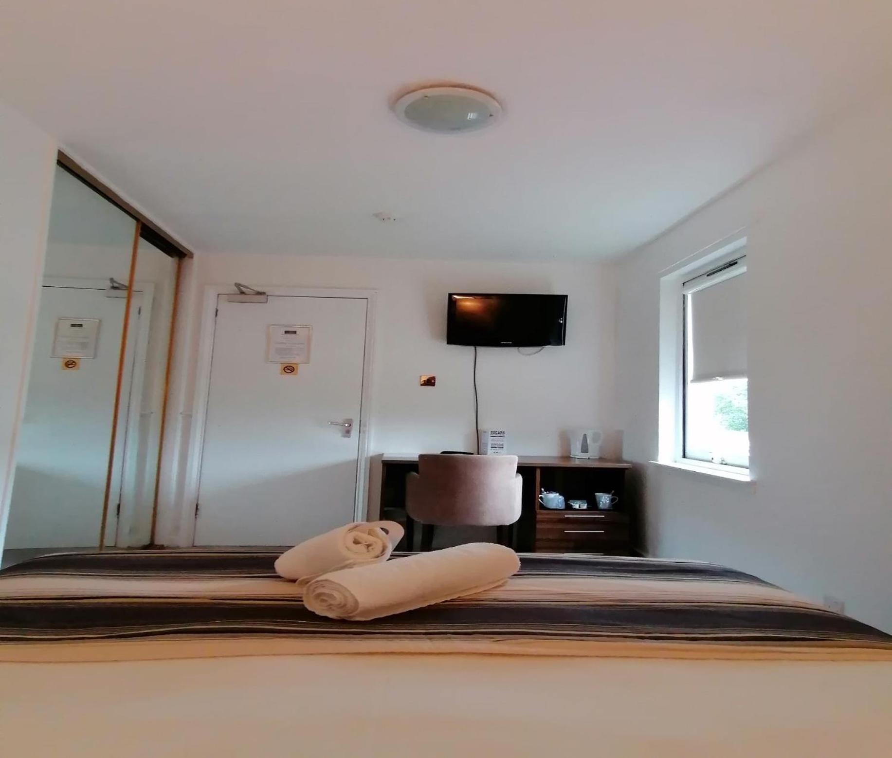 Отель Livingston Lodge Hotel 3*